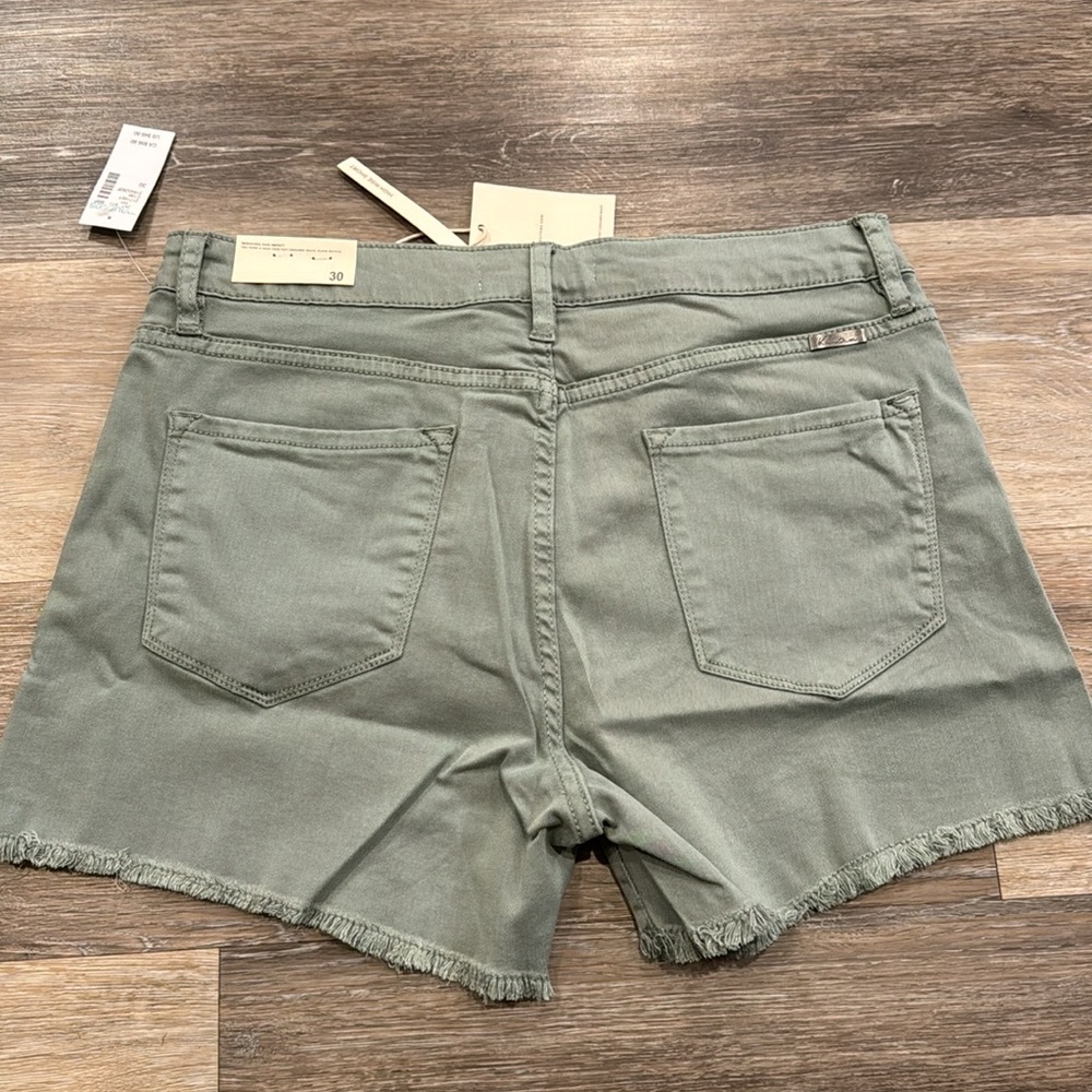 New with tags KanCan shorts - Picture 3 of 7